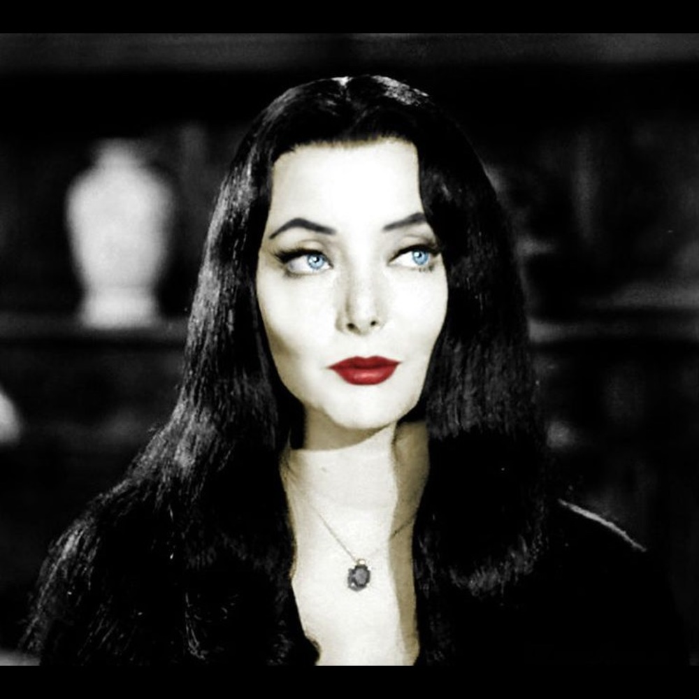 Meet your Posher, Dana